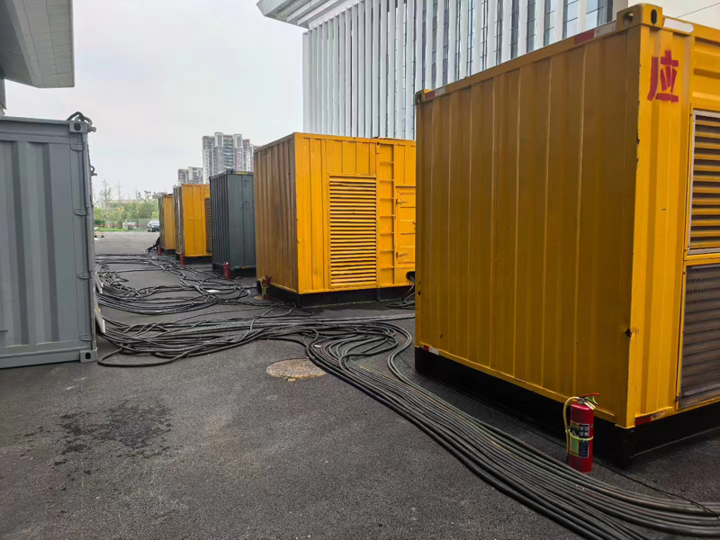 依兰不同季节柴油发电机组保养有哪些注意事项?