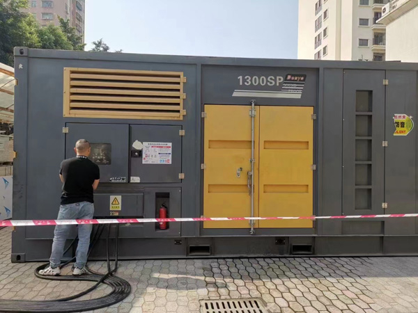 依兰500KW发电机组冬季应该配多大的启动电瓶？